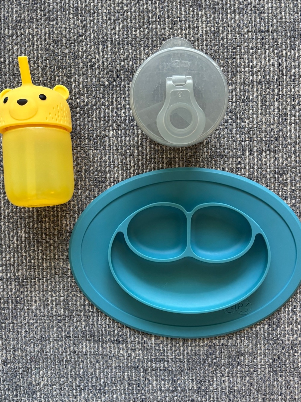 ezpz Mini Mat Silicone Plate/Munchkin 1st Straw Cup/Dr Brown's Formula Dispenser